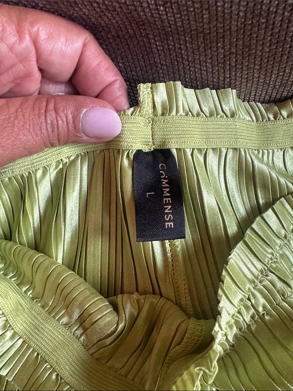Women’s Lime Green Pleated Wide-Leg Pant Set - Picture 8 of 8